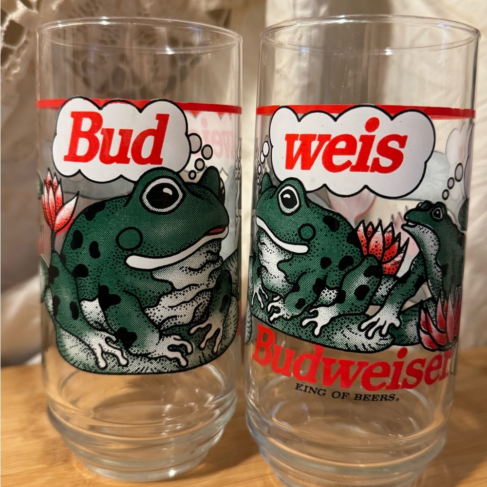 Pair of Vintage 1995 Budweiser Beer Frog Glasses